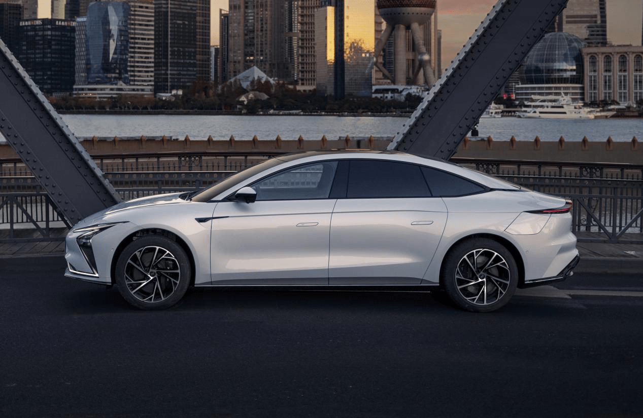 上汽集团子公司拟参与设立私募投资基金 投向固态电池、芯片国产化等领域