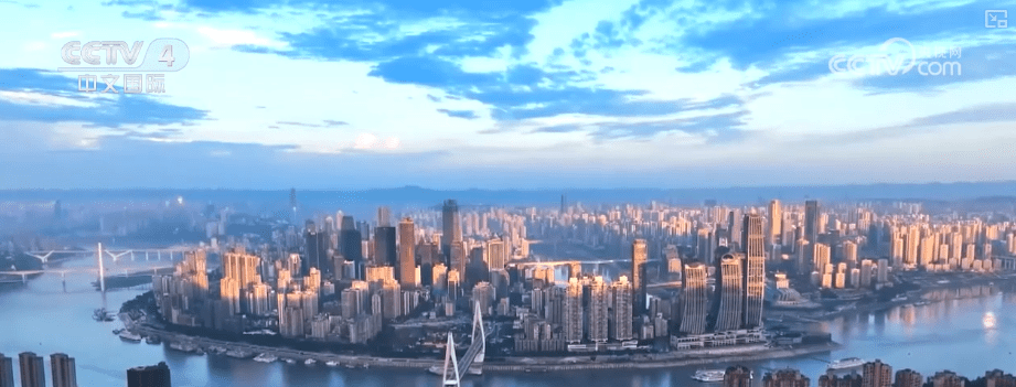 成渝经济圈2025年投资动能强劲，重庆“十项行动”投资2961亿