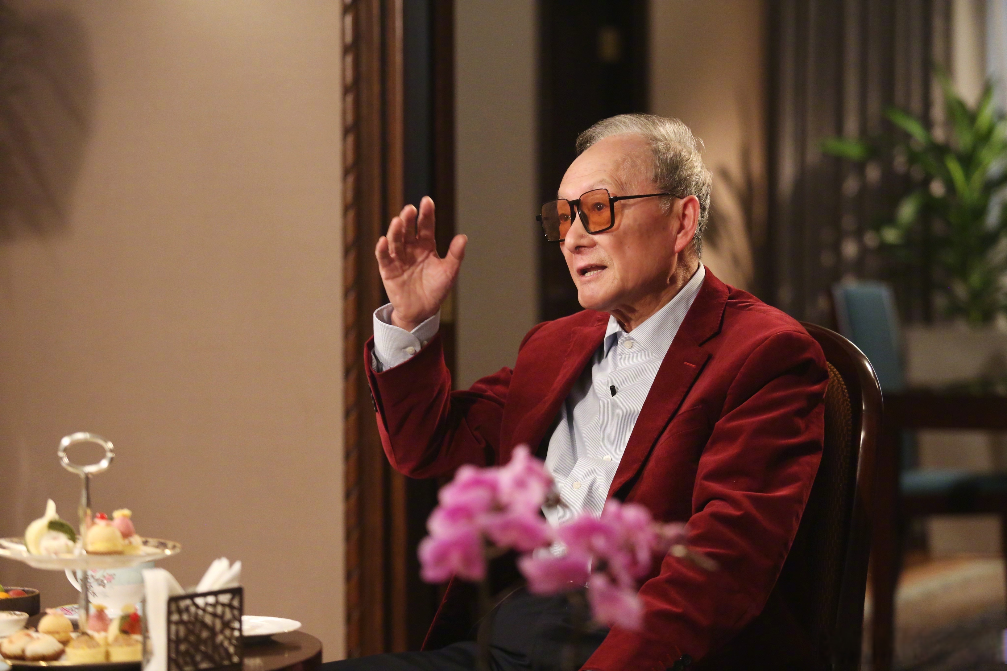 60岁正是打电竞的年纪