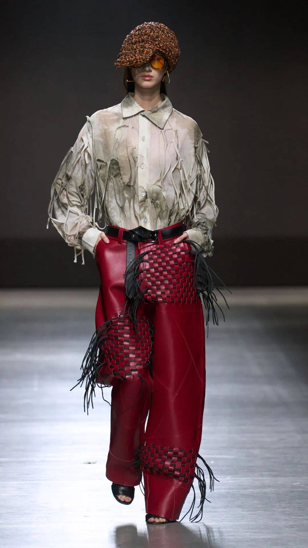 2026-2030年女装市场：超级单品、慢时尚与循环经济模式的三足鼎立_保险有温度,人保车险