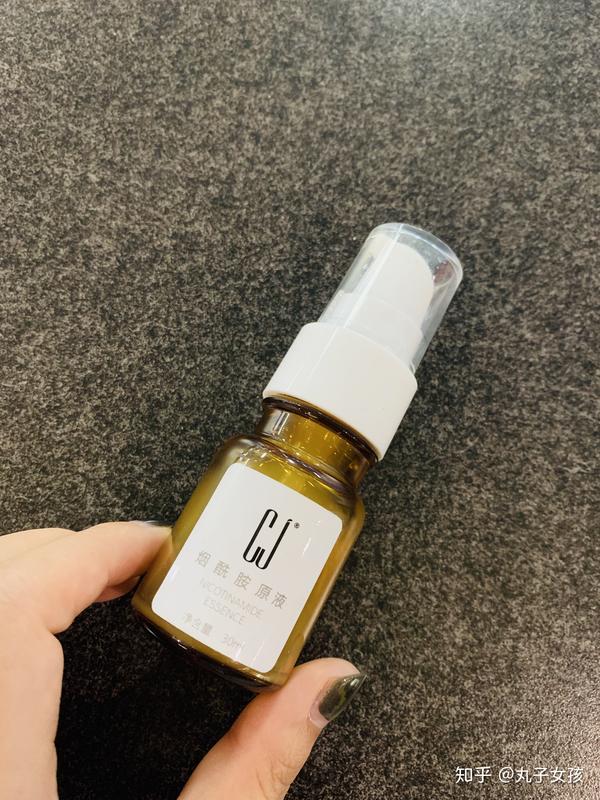 敷尔佳获得发明专利授权:“双重超分子VC烟酰胺@AA2G包裹物及其制备方法与应用”