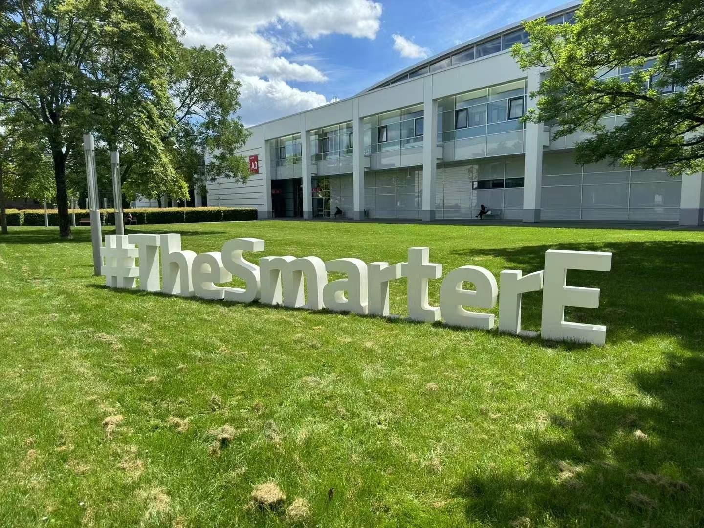 和展能源:相关手续尚在办理中