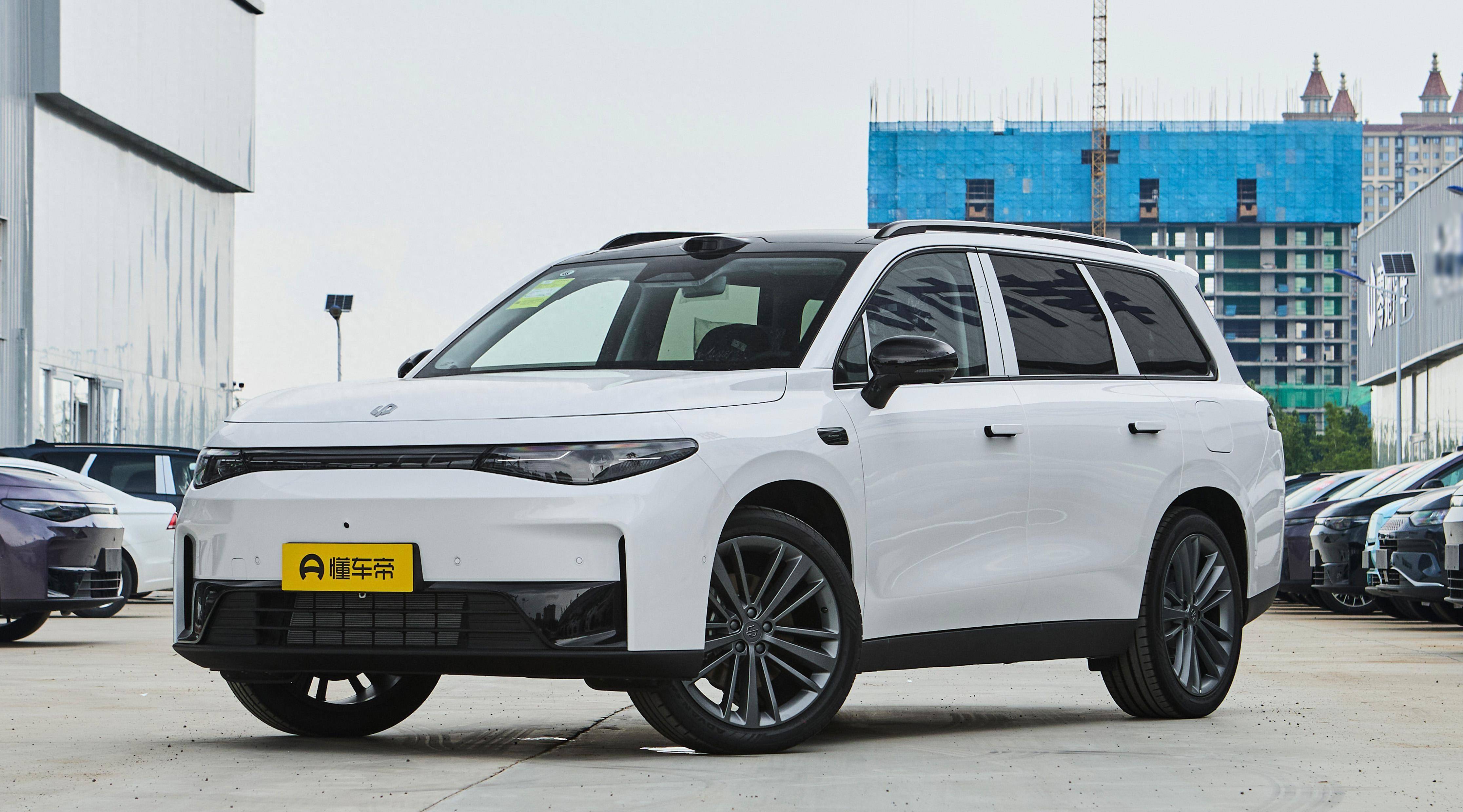 2026-2030年汽车消费品市场投资:高端化破局与30万+价格带的增量红利_人保车险 品牌优势——快速了解燃油汽车车险,人保伴您前行