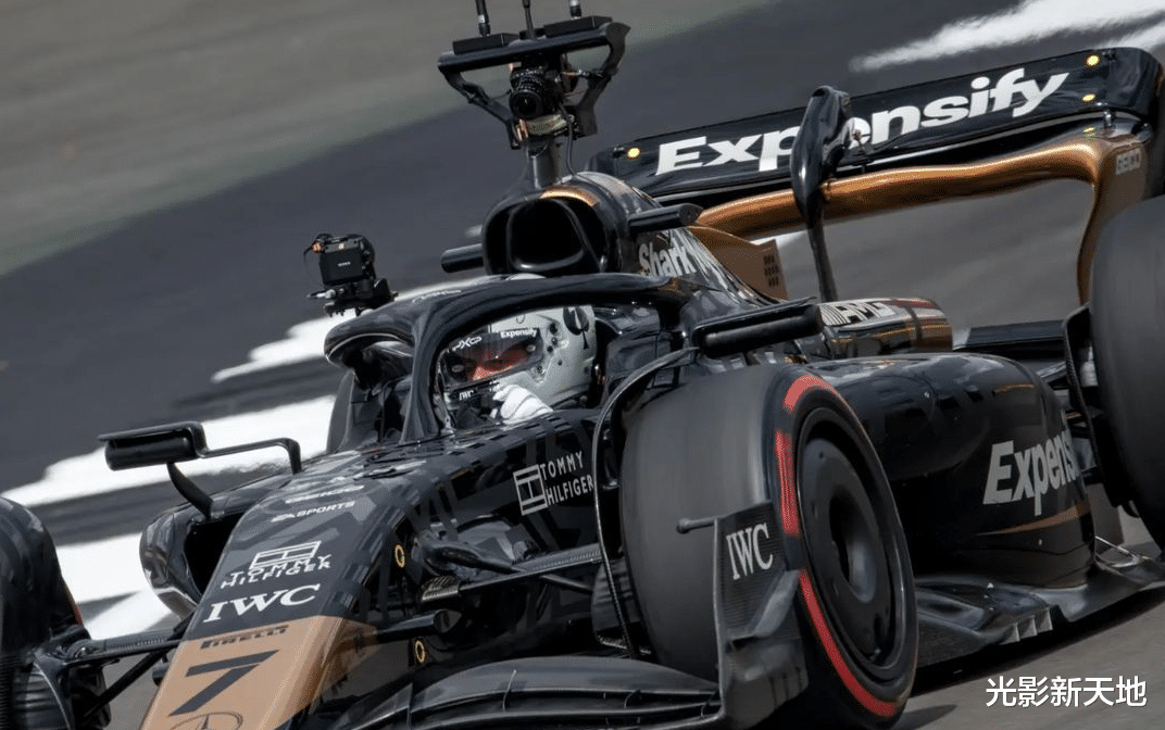 价格狂飙!存储芯片概念拉升,300302,“20cm”涨停